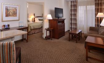 Staybridge Suites Indianapolis-Airport