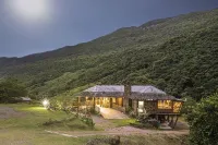 Cachoeira Dos Borges Cabanas e Parque Hôtels à : Praia Grande