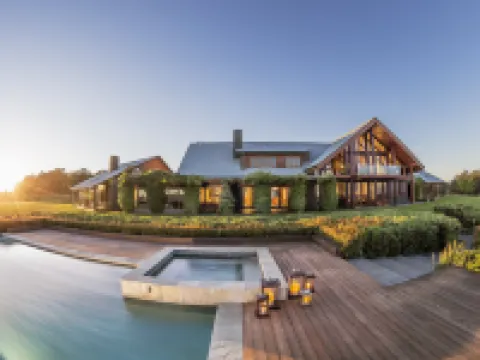 สไปเซอร์ส พีค ลอดจ์ โรงแรมในวอริก