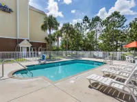Quality Inn & Suites Lehigh Acres Fort Myers - Swimmingpools