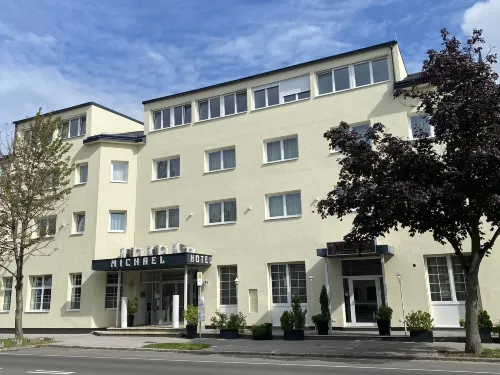 Hotel Michael Hotels in Gerasdorf