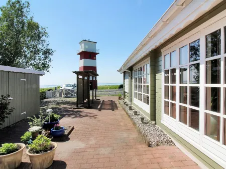 "Enrik" - 123m from the Sea Отели в г. Вордингборг