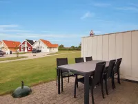 "Matleena" - 200m from the Sea Hotels in Brenderup