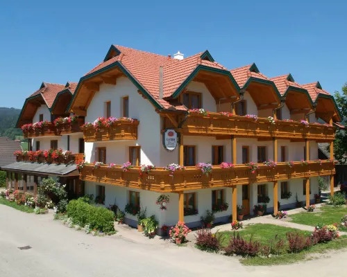 Gasthof Gfrerer Lipp Hotels in Gemeinde Steindorf am Ossiacher See