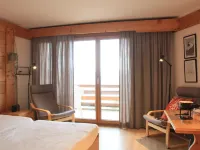 Le Bristol B36 Hotels in Ollon