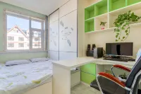 Changbaishan Xipo Xinshanmen Qingfeng Lishe Yiju Homestay (Tianchi Avenue)