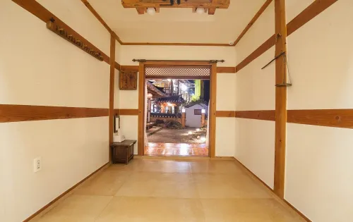 Bukyungdang Hanok Guesthouse Nổi bật Photos