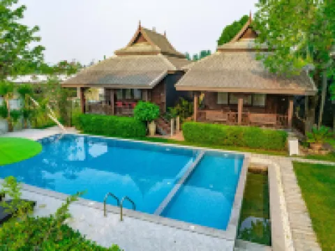 Monmuang Chiangmai Resort Hotels in Hang Dong