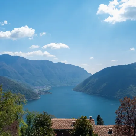 Carina Lakeview