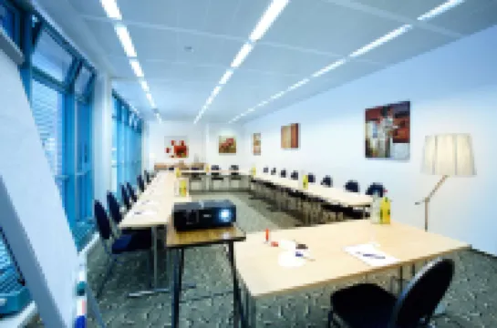 Hotel Kiel by Golden Tulip