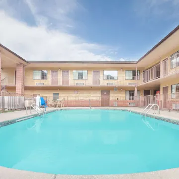 Days Inn by Wyndham Fayetteville