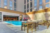 Drury Plaza Hotel Nashville Downtown - Pools
