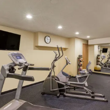 Days Inn by Wyndham Pierre