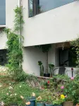 Shi Hong Manzhi Villa (Jiashan Huanshan Lu Road)