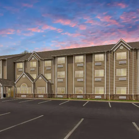 Microtel Inn & Suites by Wyndham Manchester