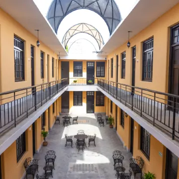 Hotel la Nacional by Kavia