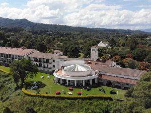 Hotel Altos de la Vina