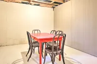 舒適的達姆湖度假屋，帶碼頭，院子和水上通道！ - 宠物友好