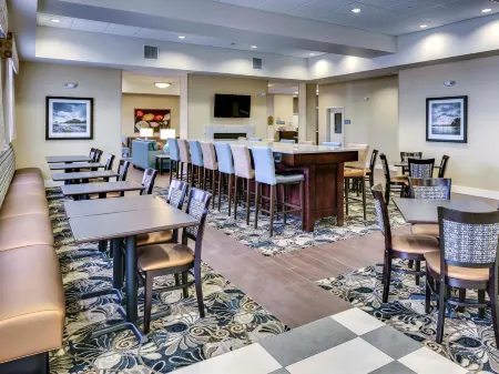 Best Western Plus Arlington/Marysville Отели в г. Лейк Гудвин