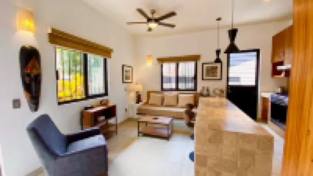 Ajijic Modern 1 Bedroom Guesthouse - Patio, BBQ, Bikes, Gym, Pickleball Court