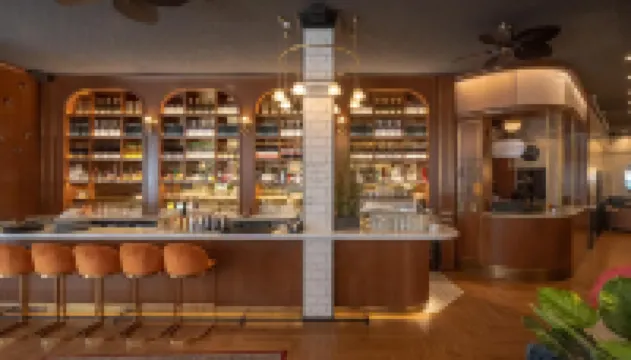 โรงแรม Craves