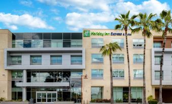 Holiday Inn Express & Suites Glendale Downtown