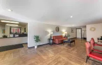 Extended Stay America Suites - Cleveland - Middleburg Heights - Pet friendly