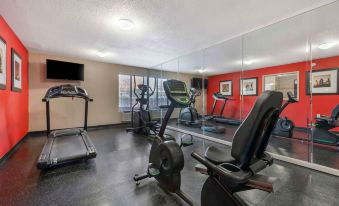 Extended Stay America Select Suites - Rockford - State Street