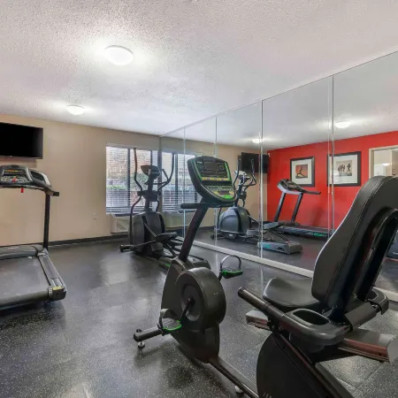 Extended Stay America Select Suites - Rockford - State Street