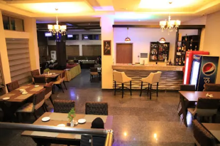 Best Western Plus-Presidential Suite