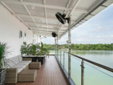 Hotel Le-Shore Hotel di Kuala Selangor