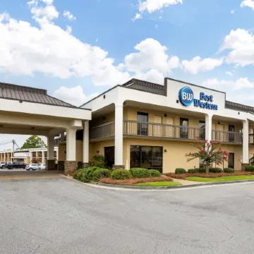 Best Western Colonial Inn
