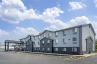Quality Inn & Suites Hotels in Delaware