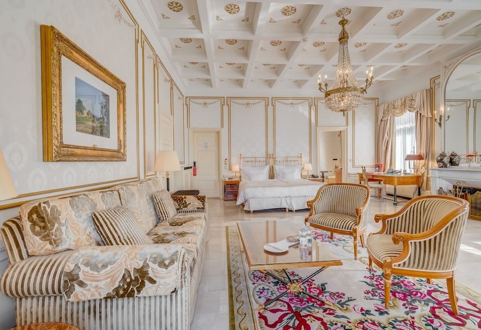 Grand Hotel National Luzern의 클래식한 객실 인테리어