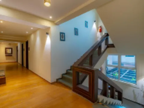 リバ ゴールド コースト カンドリムのホテル