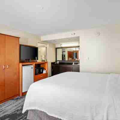 Fairfield Inn & Suites Anaheim North Buena Park Rooms