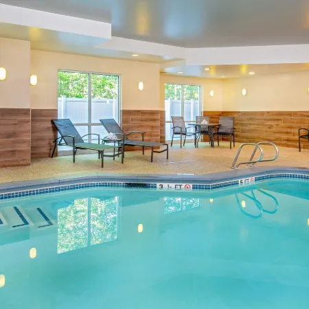 Fairfield Inn & Suites Brunswick Freeport