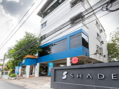Shade House - Bitec Bangna Отели рядом с достопримечательностью «Бангкокский международный торговый и выставочный комплекс»