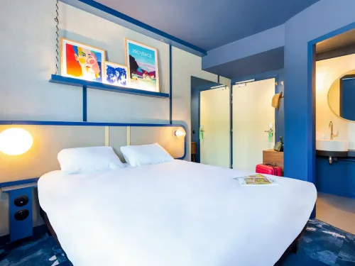Greet Hotel Salon de Provence Hotels in Lancon-Provence