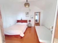 Treasure Beach Resort Hotels in Carles