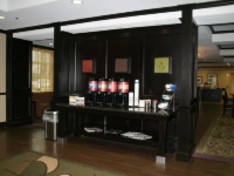 Hawthorn Extended Stay by Wyndham Kilgore 格雷格縣酒店