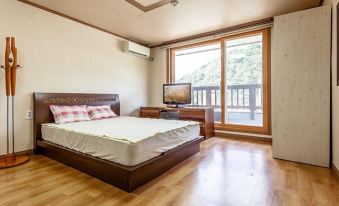Gangneung Hanui Baram Pension