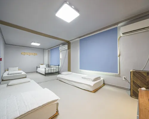 Gyeongju Eupseong Stay Hotels near Cheonmachong