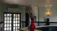 Towers Lodge Hotels in Vosloorus