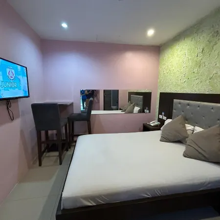 Hotel Apollo