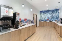 Best Western Plus Mobile Inn  Suites - breakfast
