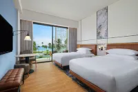 Four Points by Sheraton Bintan, Lagoi Bay Hotels near Masjid Al-Ittihad Perum. Bukit Raya Tanjungpinang