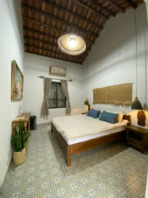 Nhà Lúa Homestay Hotels in Gia Vân