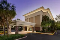 Hampton Inn Ft. Lauderdale-Cypress Creek Hotel di Fort Lauderdale