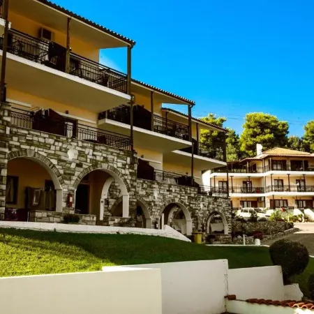 La Luna Hotel
